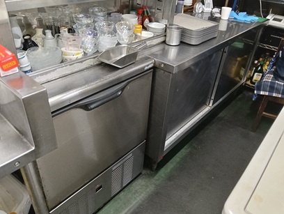 【美内装】角地の居抜き物件