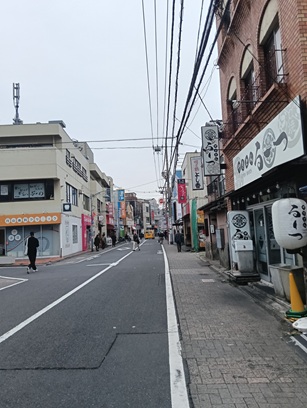 商店街沿いの1階角地居抜き物件