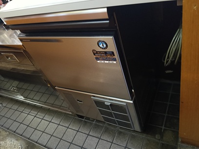 商店街沿いの1階角地居抜き物件