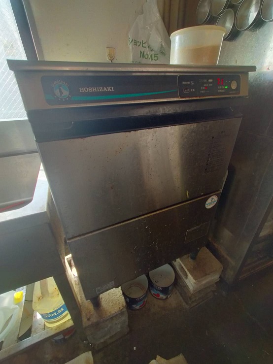 町屋駅すぐ近くの居抜き店舗。