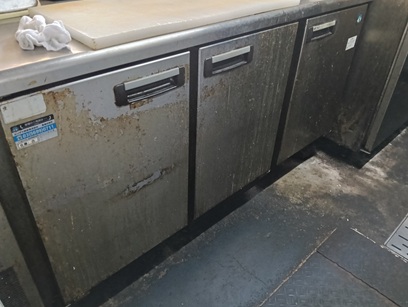 【重飲食可】バス通り沿いの1階居抜き物件