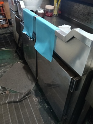 商店街の1階店舗居抜き・2階住居